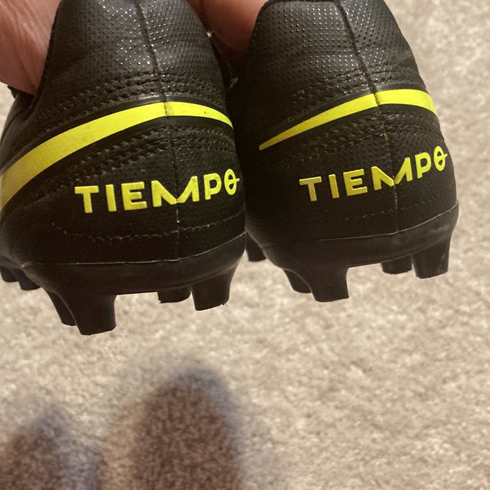 Nike Tiempo Cleats Black and Neon Green 12C - Picture 5 of 8